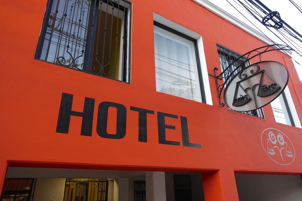 Hotel Aries Y Libra Mérida Εξωτερικό φωτογραφία